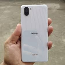 sharp aquos r3