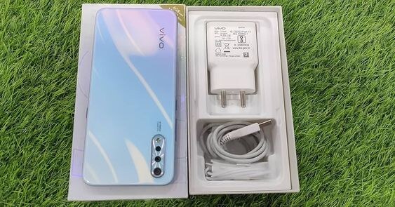 vivo s1