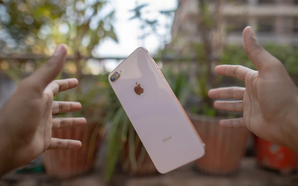 How to Get a Free Government iPhone 8 & 8 Plus